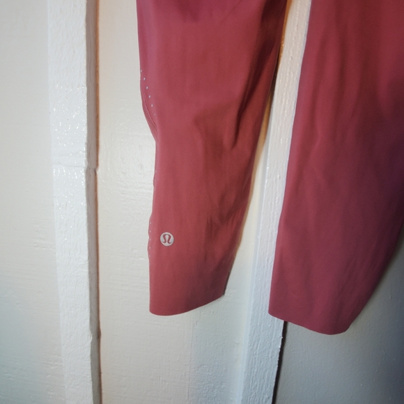 Lululemon Fast and Free Crop II 19" - Picture 8 of 16